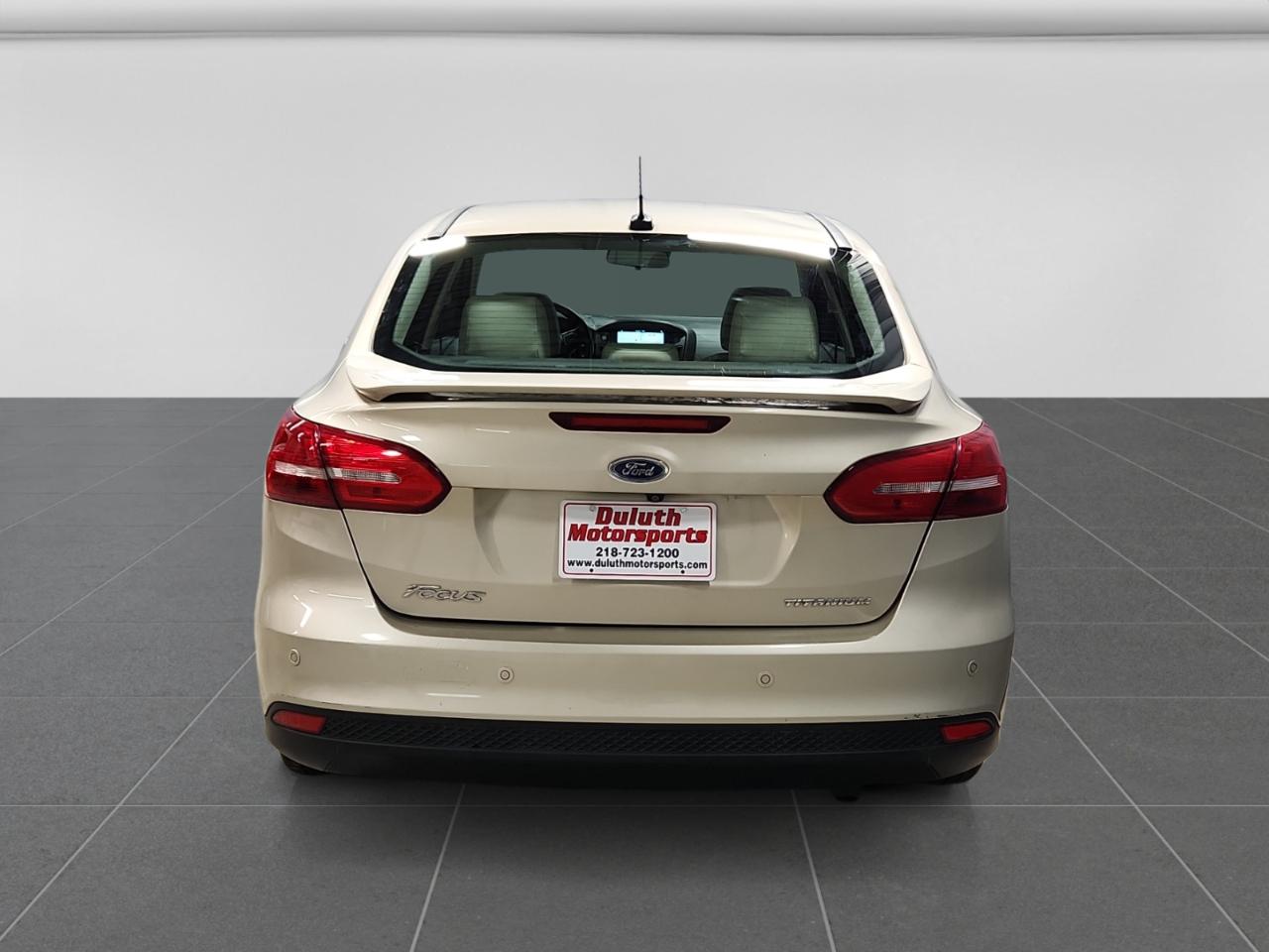 Ford Focus Titanium Sedan 2017