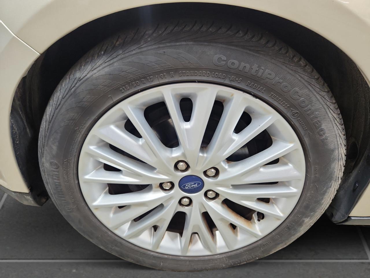 Ford Focus Titanium Sedan 2017