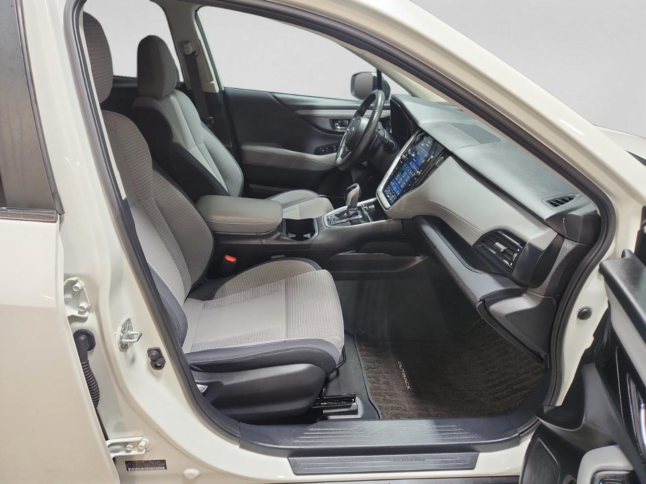Subaru Outback Premium 2023