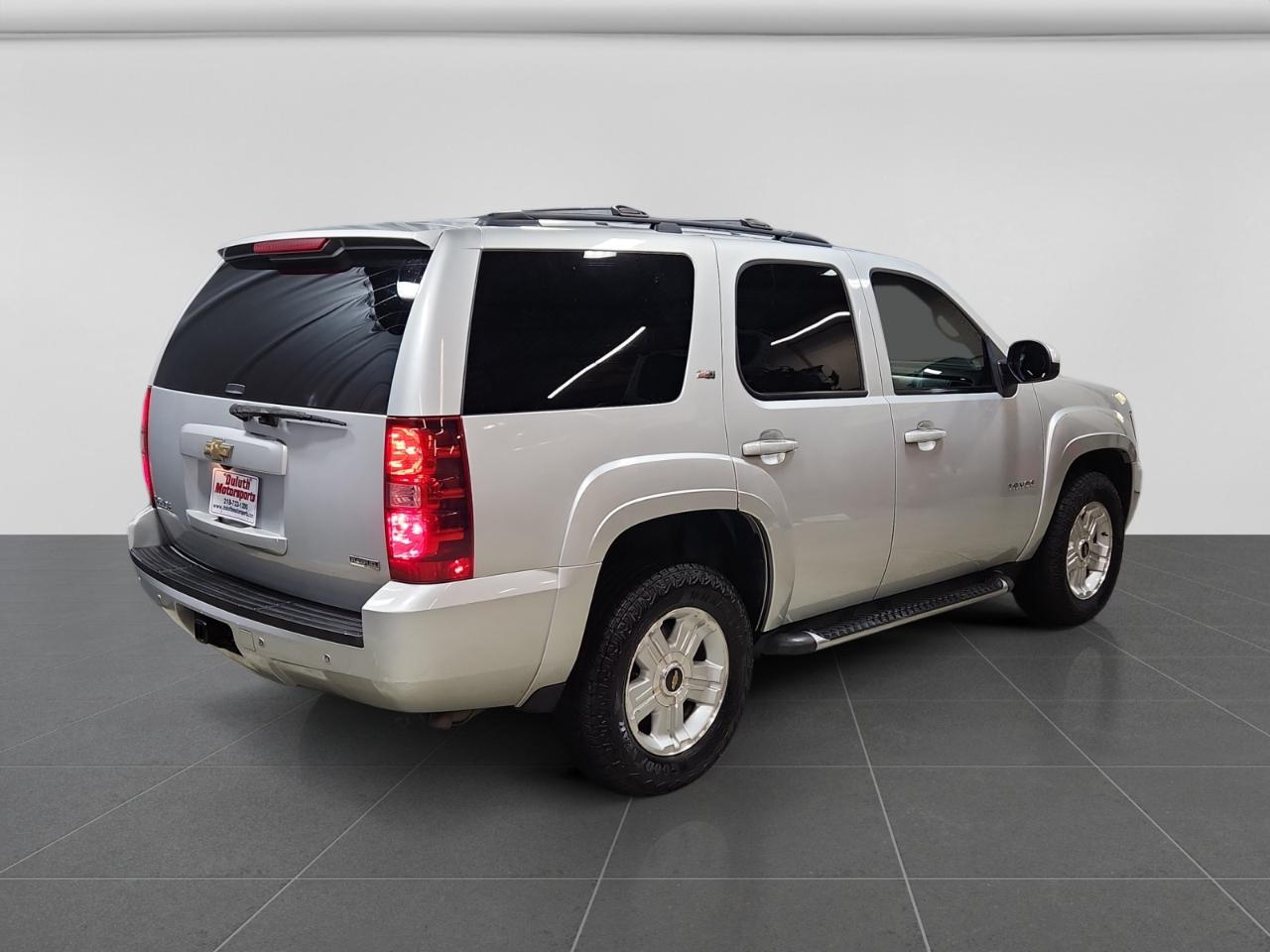 Chevrolet Tahoe LT 4WD 2011
