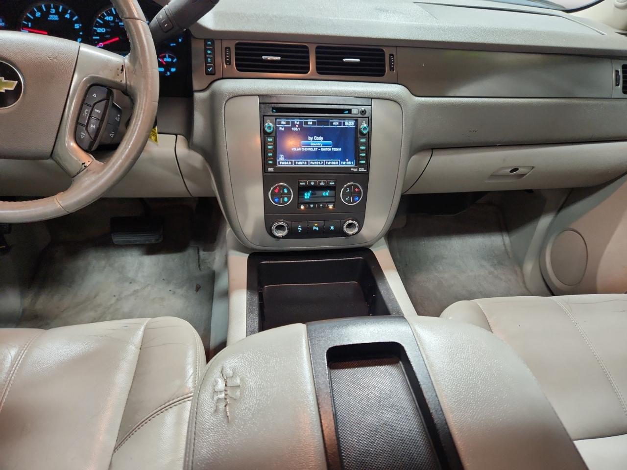 Chevrolet Tahoe LT 4WD 2011
