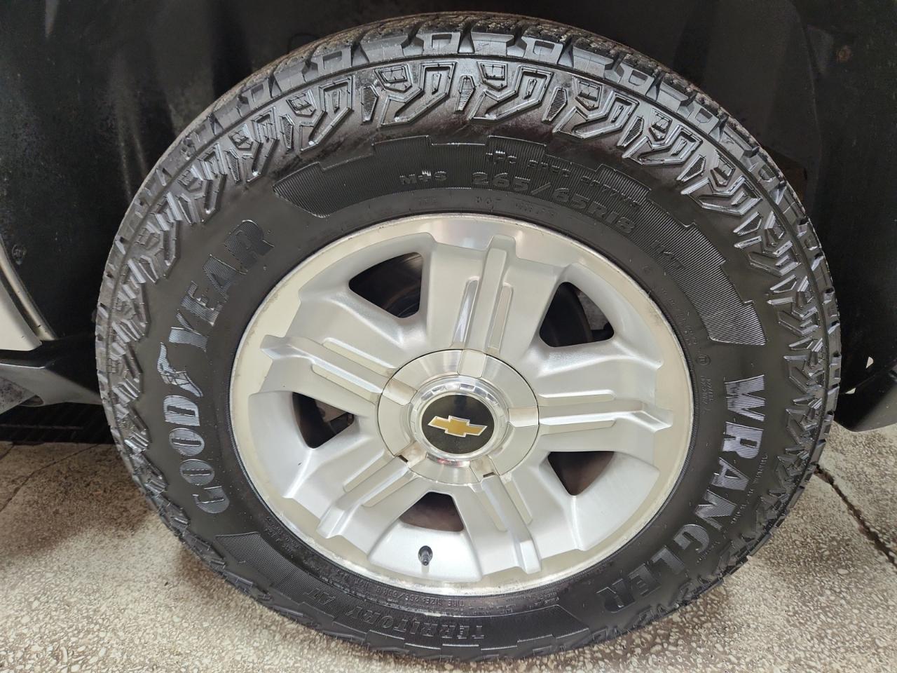 Chevrolet Tahoe LT 4WD 2011