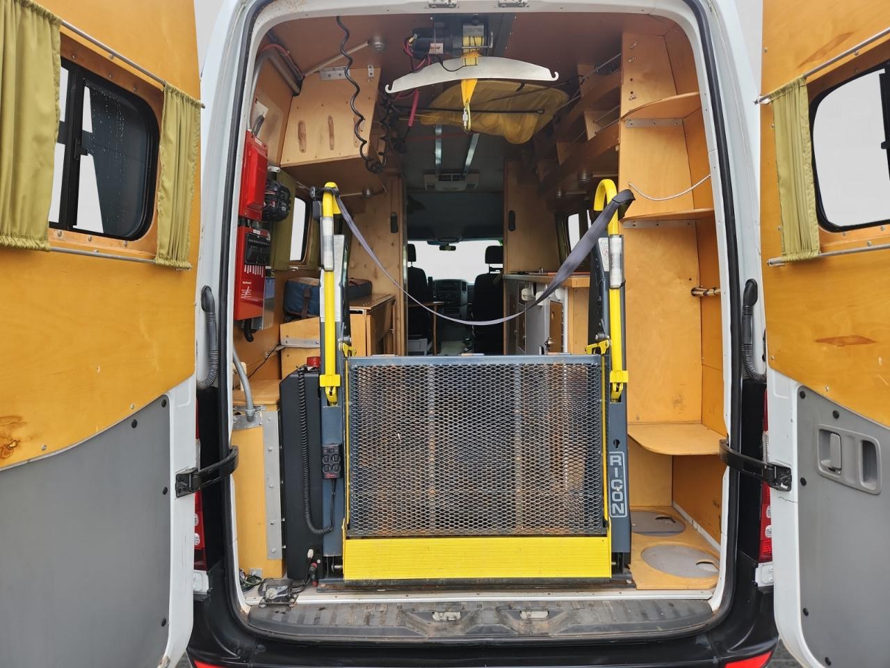 Dodge Sprinter Van 2500 170-in. WB EXT 2008