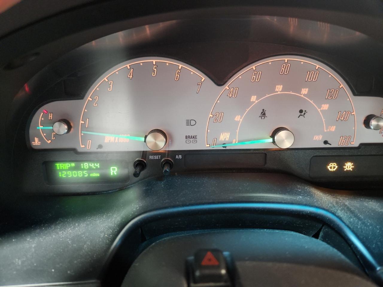 Ford Thunderbird Deluxe 2002