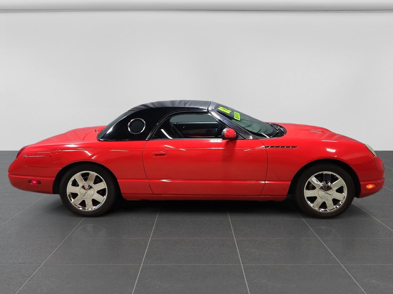 Ford Thunderbird Deluxe 2002