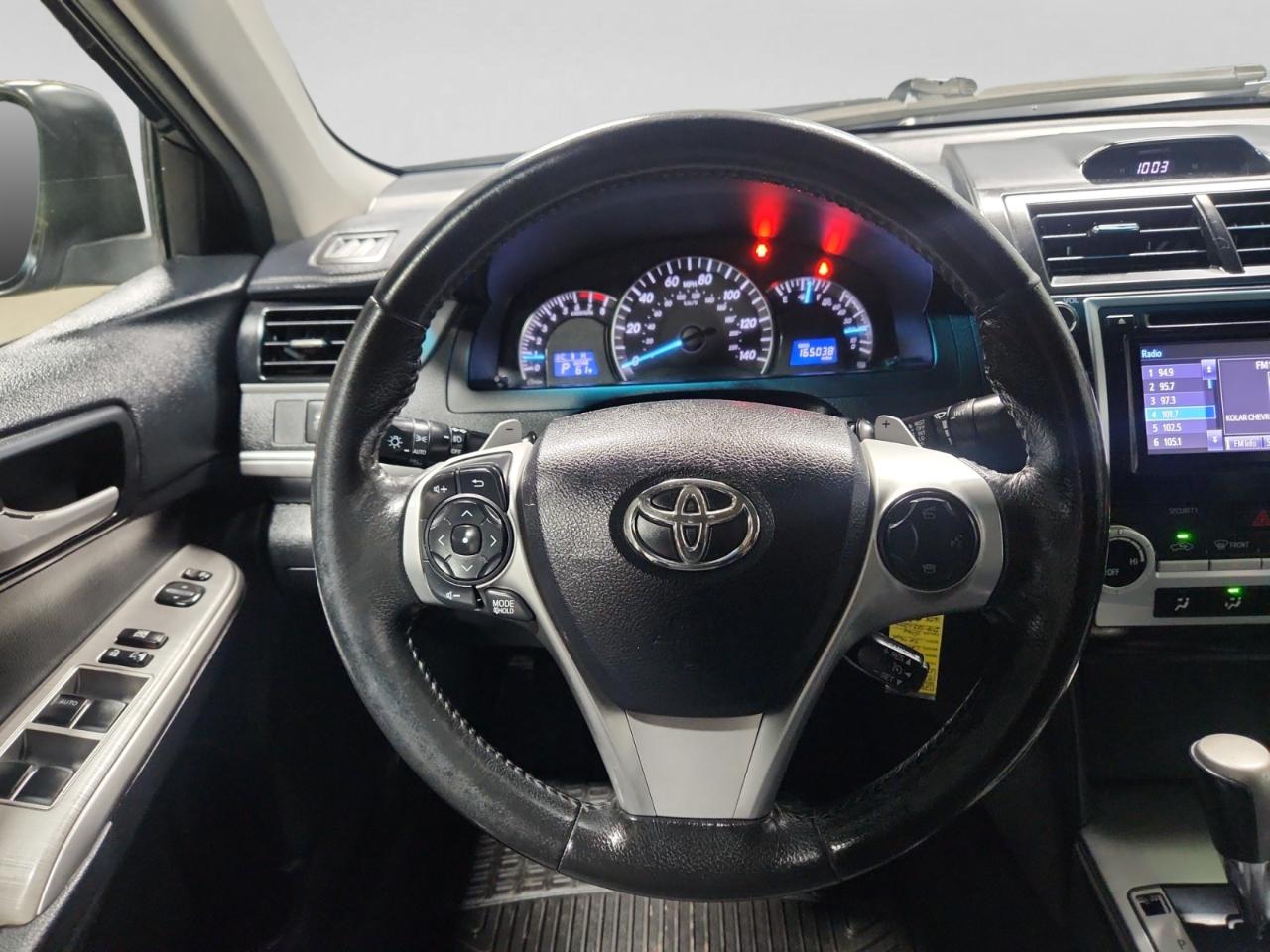 Toyota Camry SE 2014