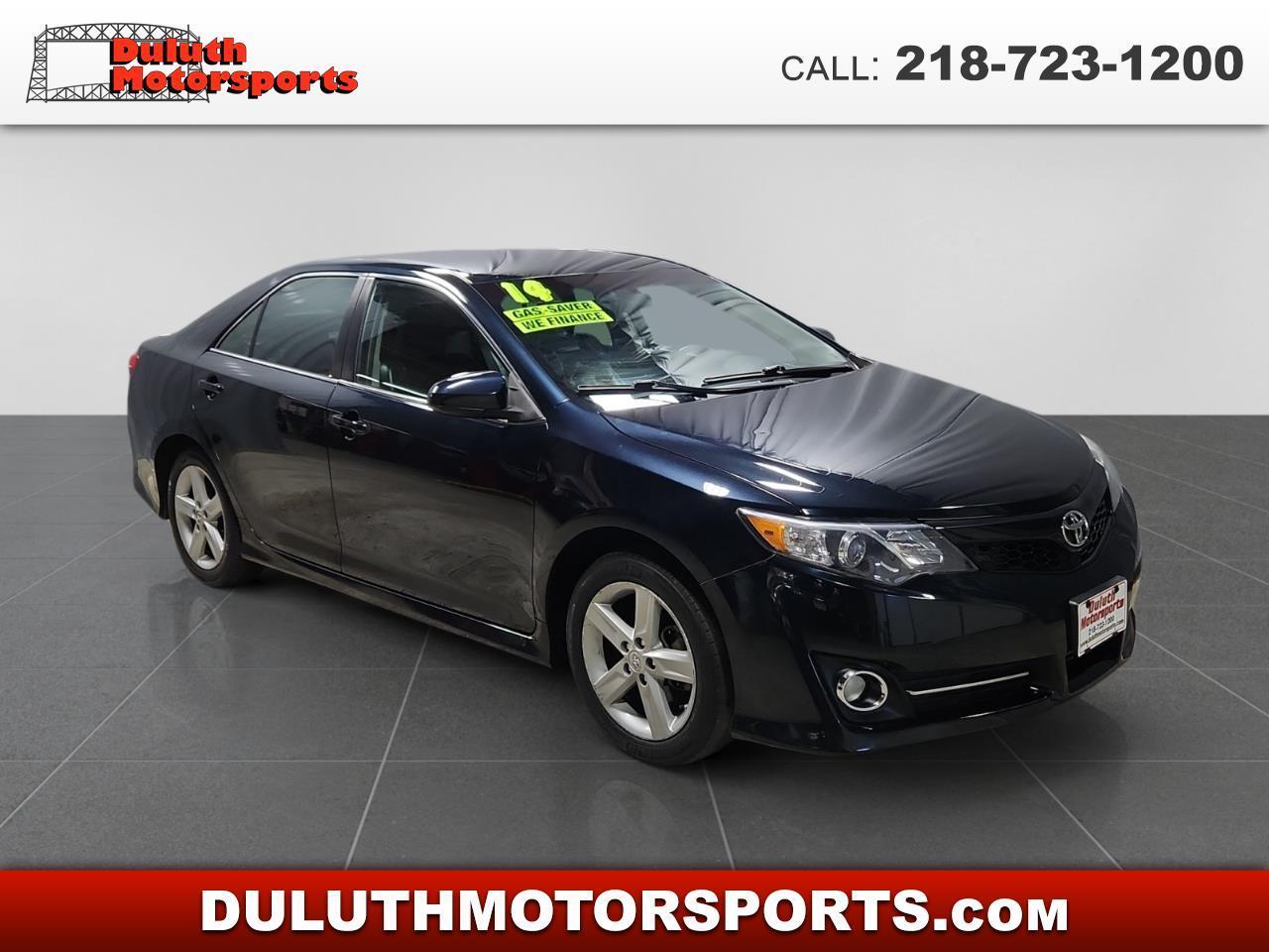 2014 Toyota Camry SE