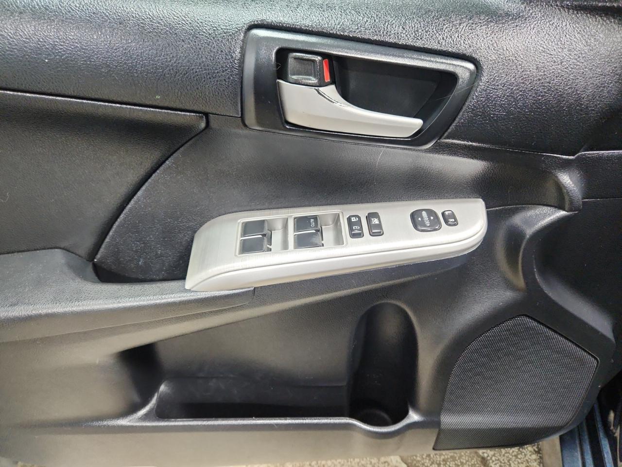 Toyota Camry SE 2014