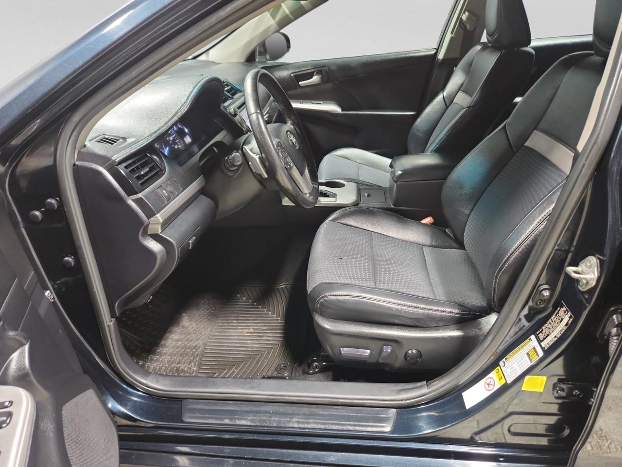 Toyota Camry SE 2014