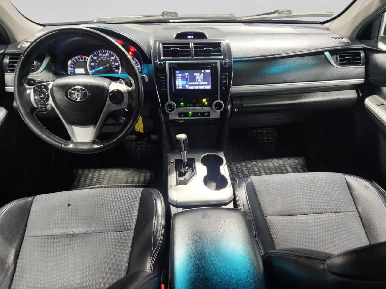 Toyota Camry SE 2014