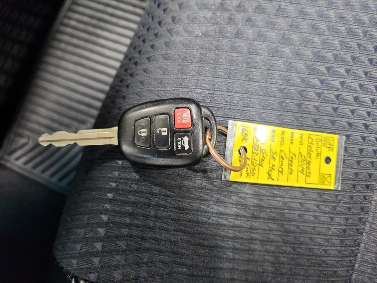 Toyota Camry SE 2014