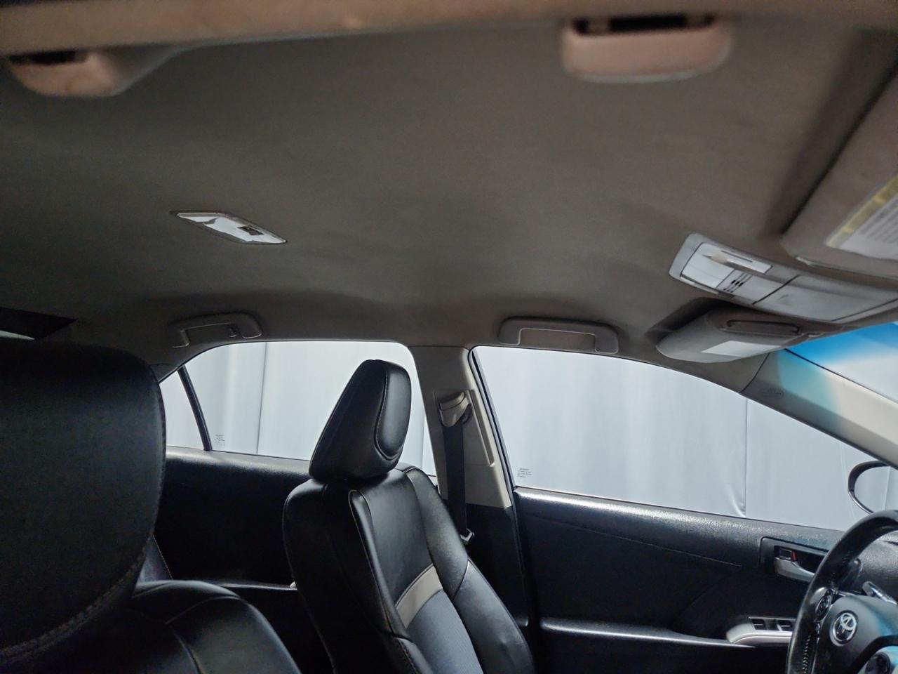 Toyota Camry SE 2014