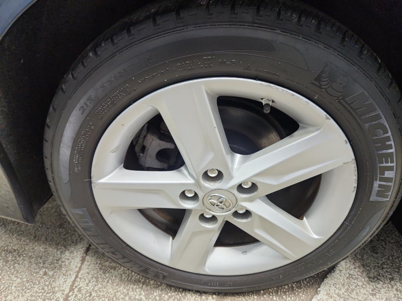 Toyota Camry SE 2014
