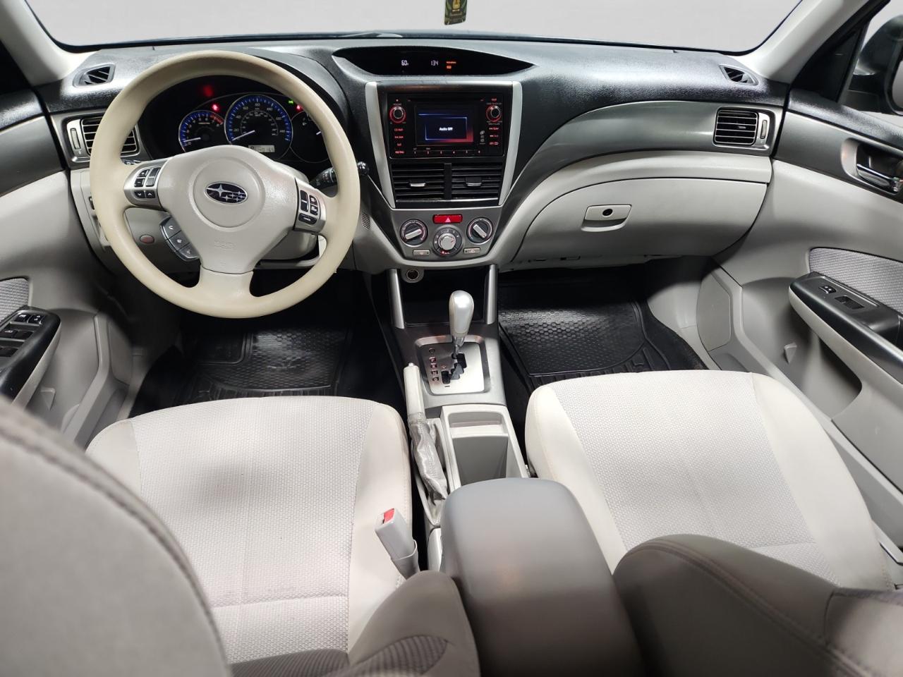 Subaru Forester 2.5X Premium 2013