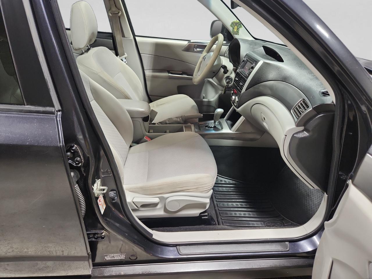 Subaru Forester 2.5X Premium 2013