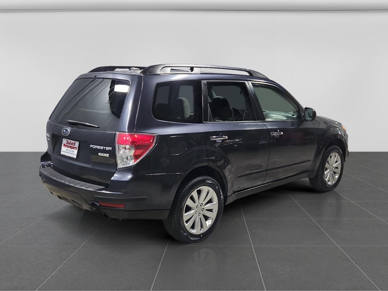 Subaru Forester 2.5X Premium 2013
