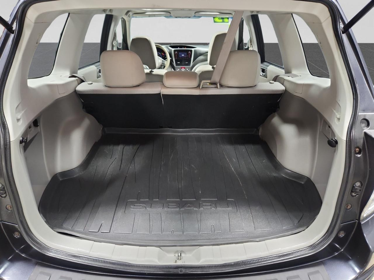 Subaru Forester 2.5X Premium 2013