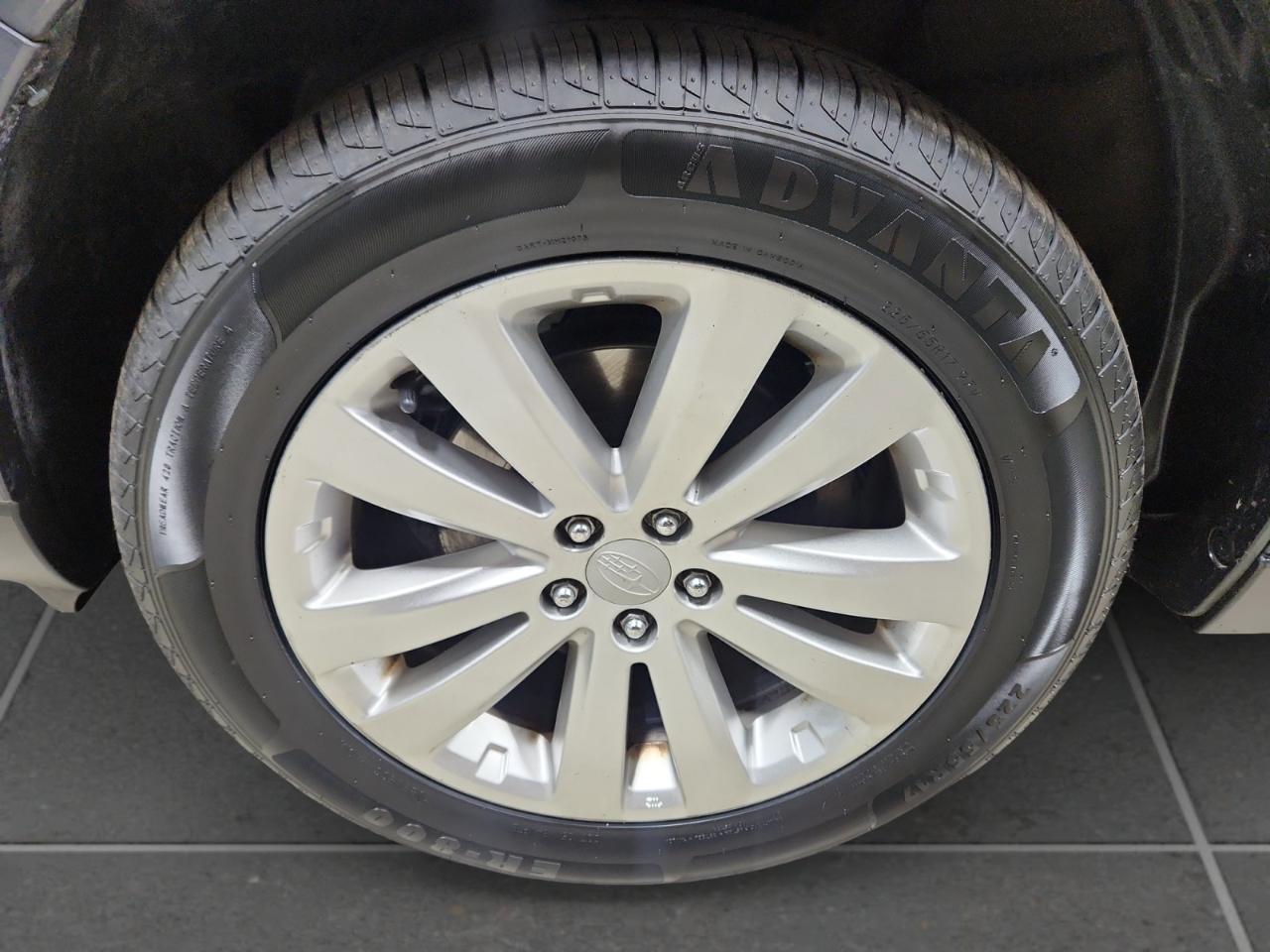 Subaru Forester 2.5X Premium 2013