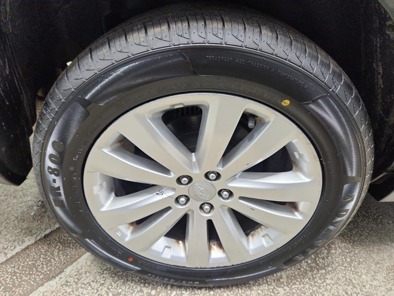 Subaru Forester 2.5X Premium 2013