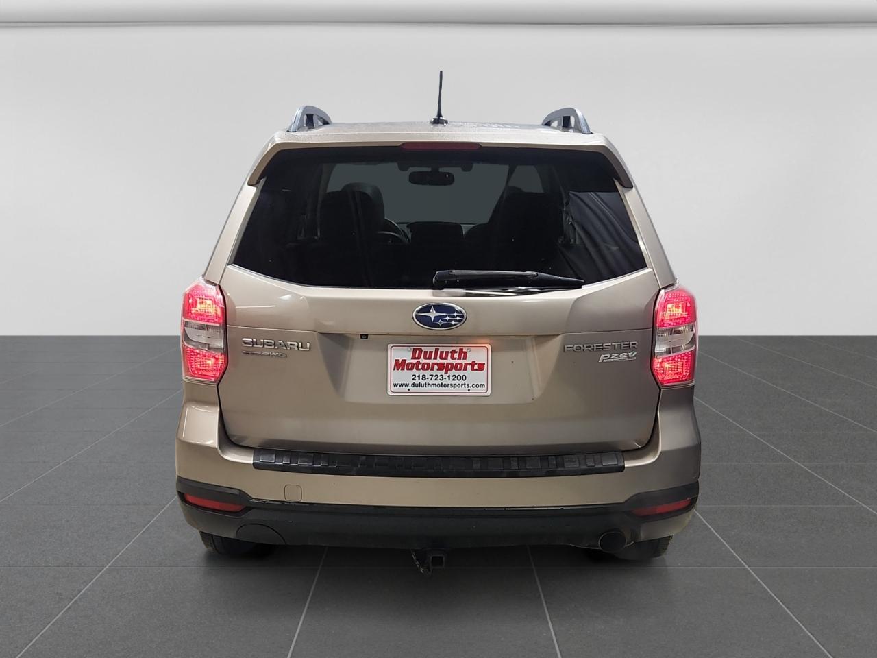 Subaru Forester 2.5i Limited 2015