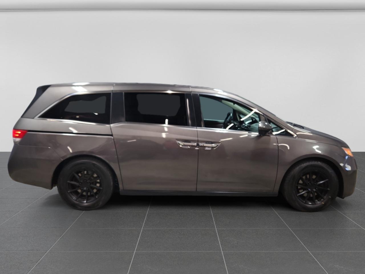 Honda Odyssey SE 2016