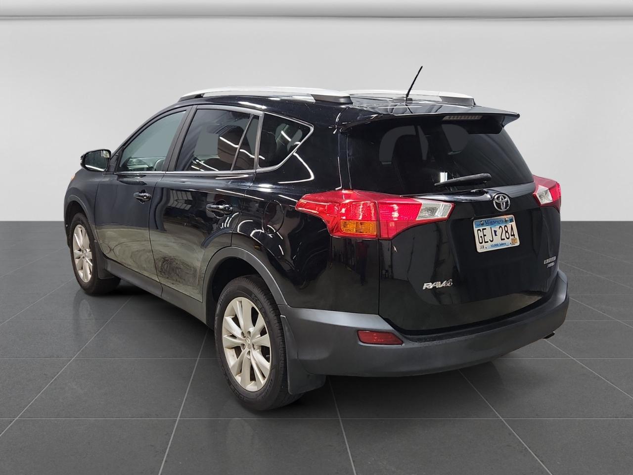 Toyota RAV4 Limited AWD 2015