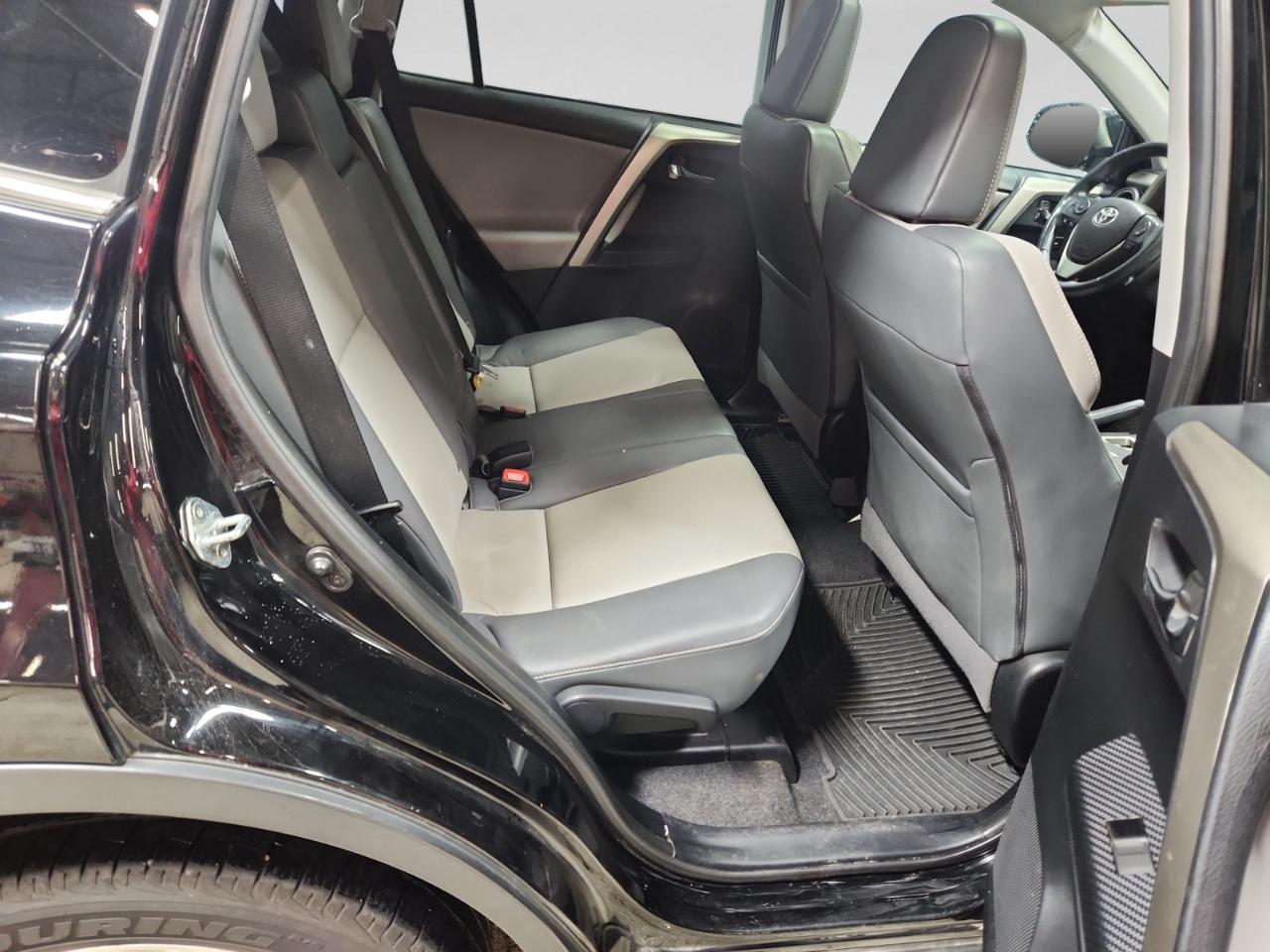 Toyota RAV4 Limited AWD 2015