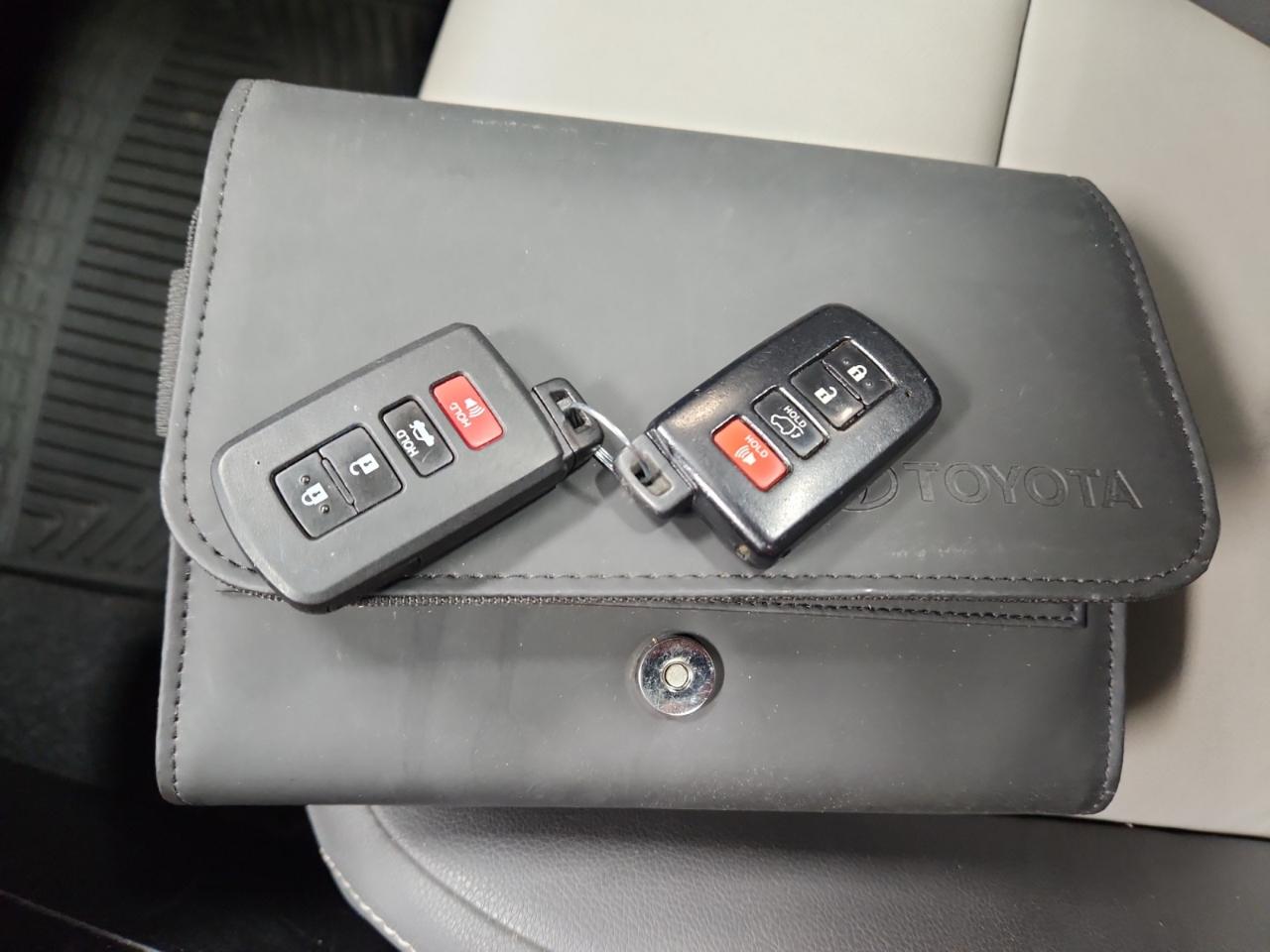 Toyota RAV4 Limited AWD 2015
