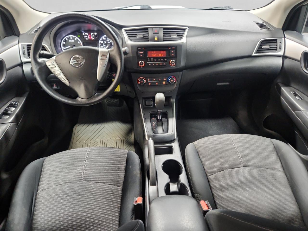 Nissan Sentra S CVT 2017