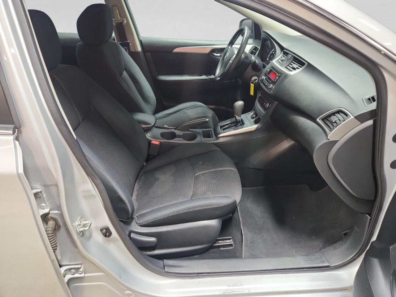 Nissan Sentra S CVT 2017