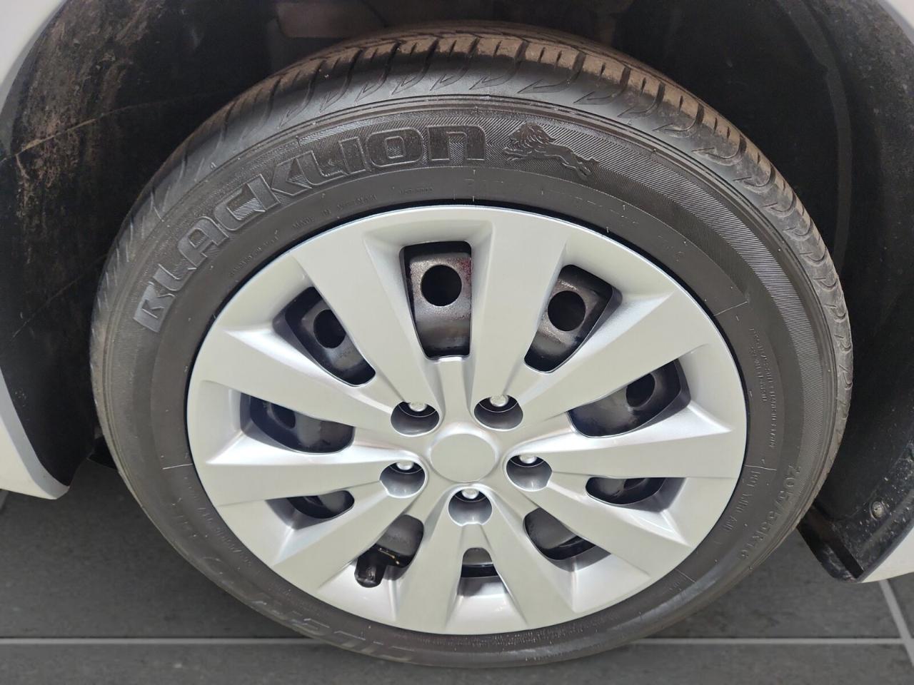Nissan Sentra S CVT 2017