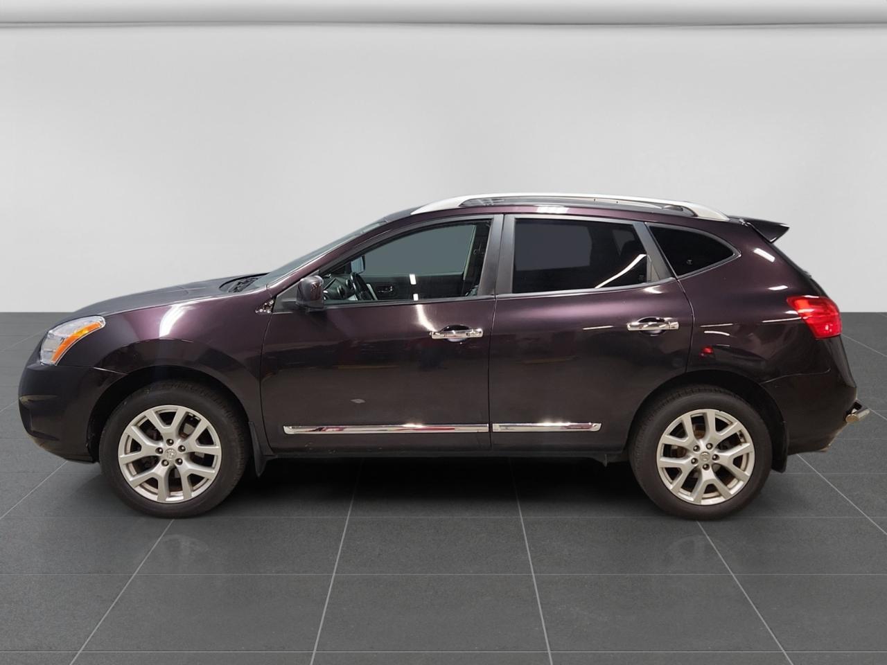 Nissan Rogue SV AWD 2011