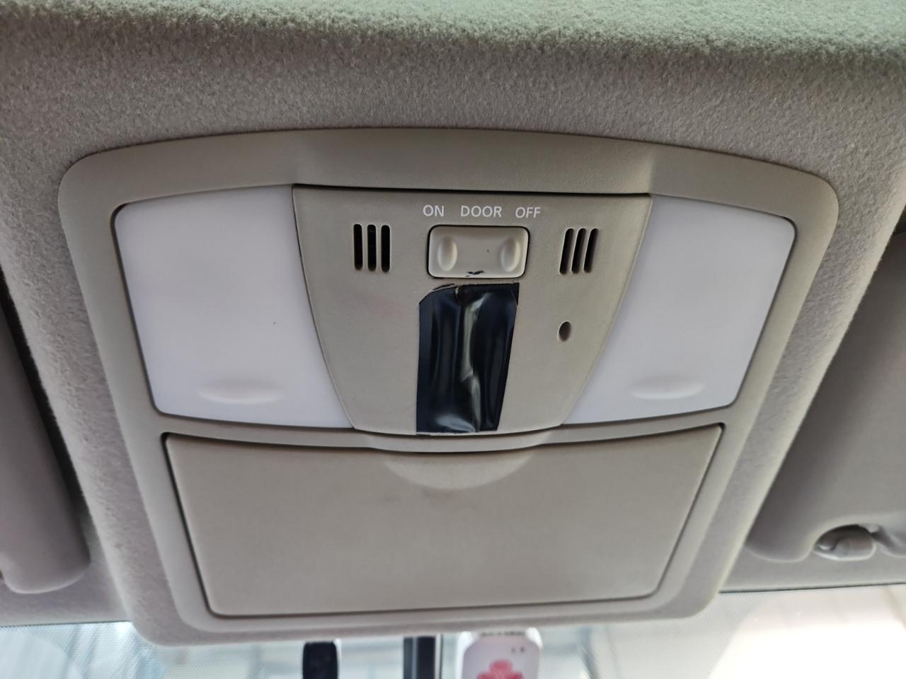 Nissan Rogue SV AWD 2011