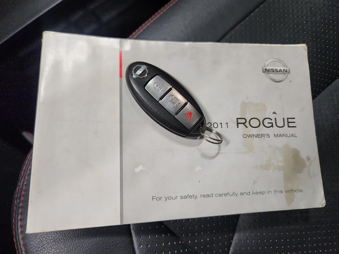 Nissan Rogue SV AWD 2011