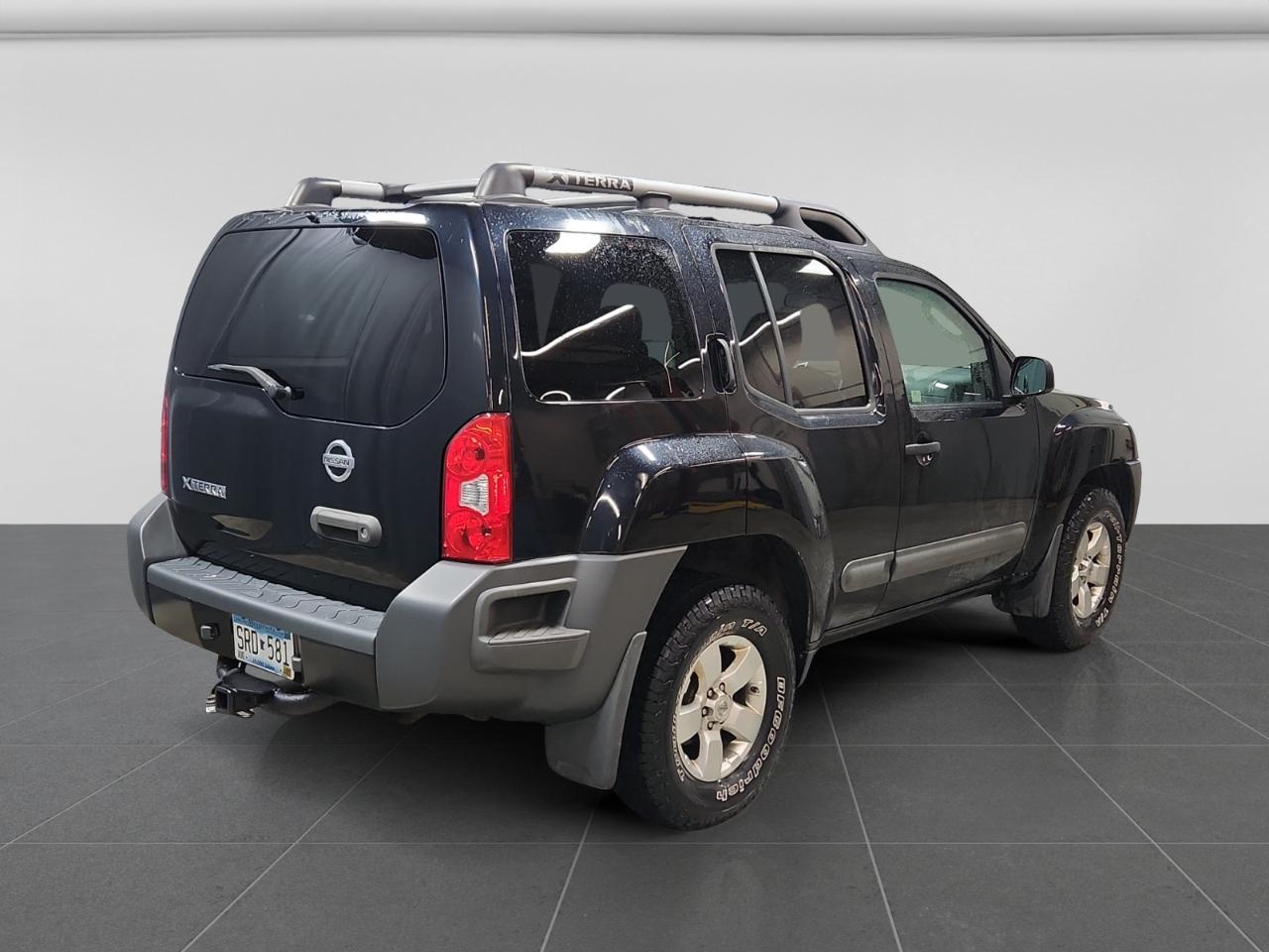 Nissan Xterra S 4WD 2011