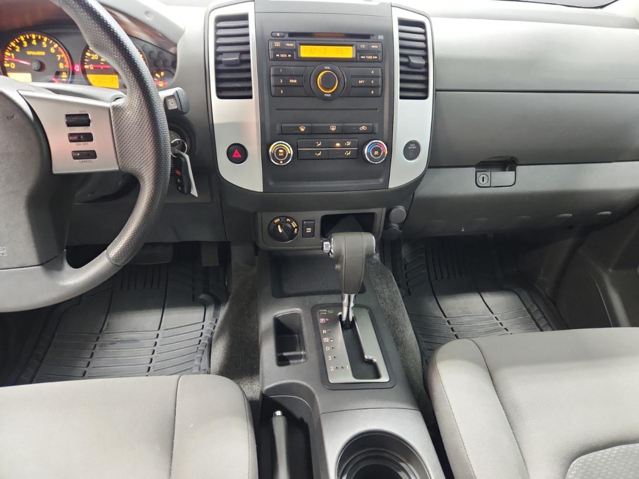 Nissan Xterra S 4WD 2011