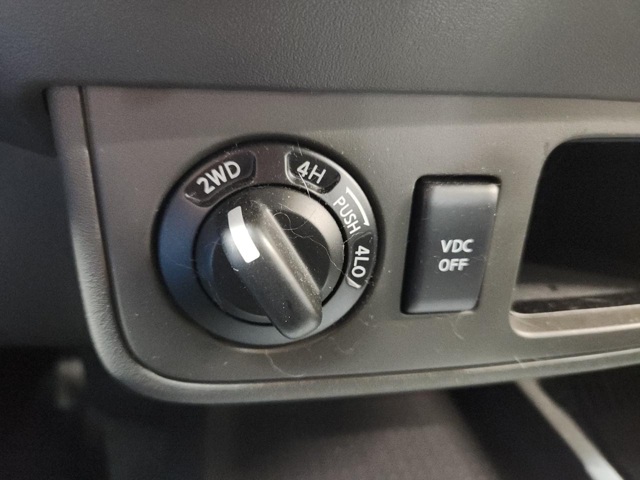 Nissan Xterra S 4WD 2011