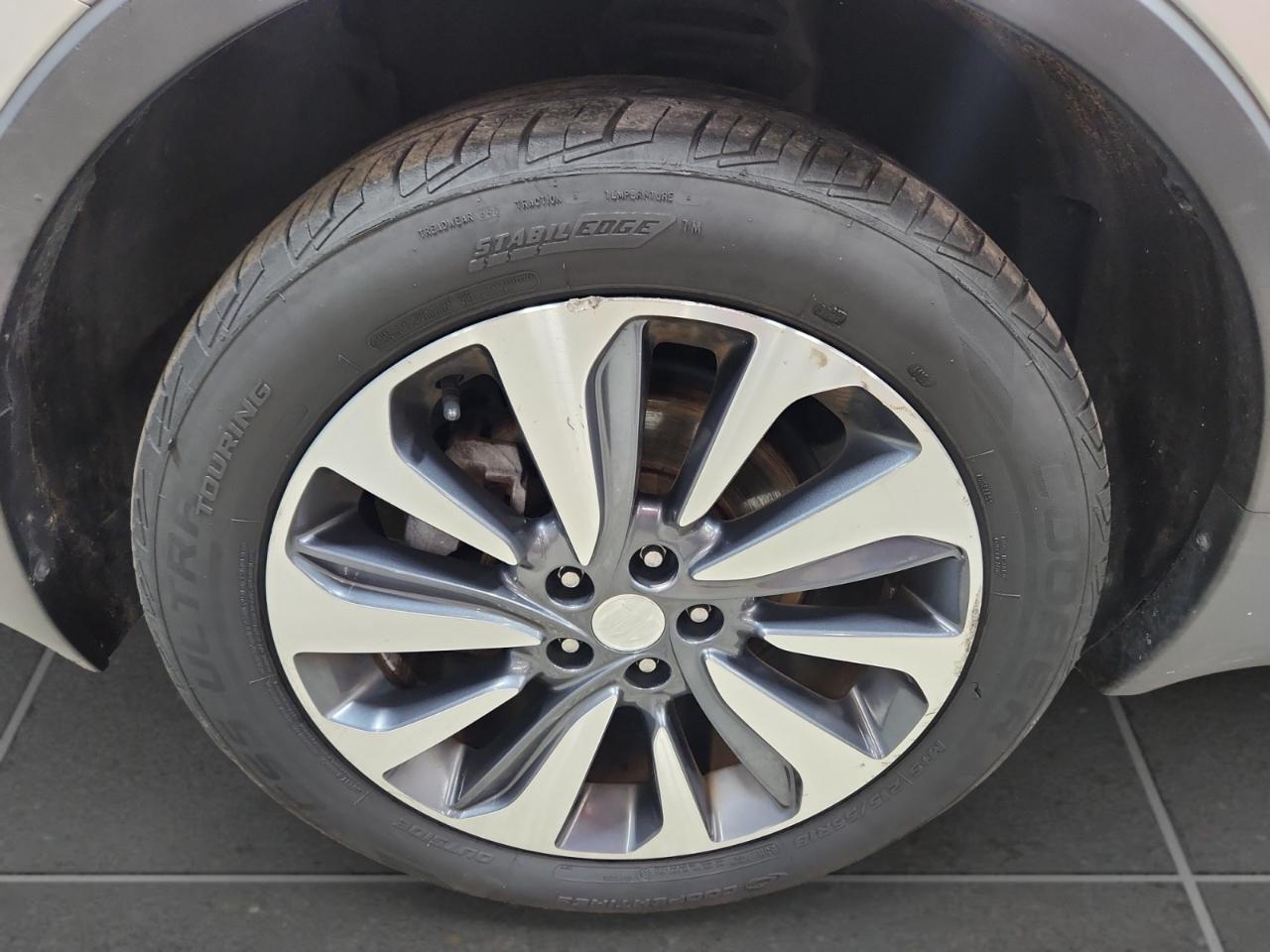 Buick Encore Essence AWD 2020