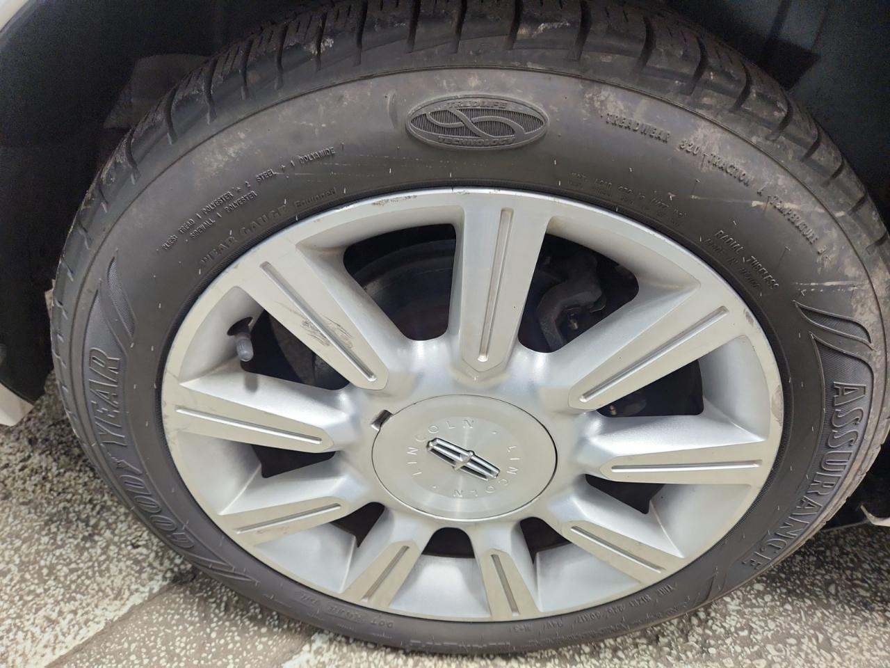 Lincoln MKZ FWD 2012