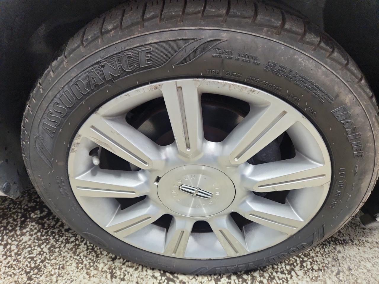 Lincoln MKZ FWD 2012