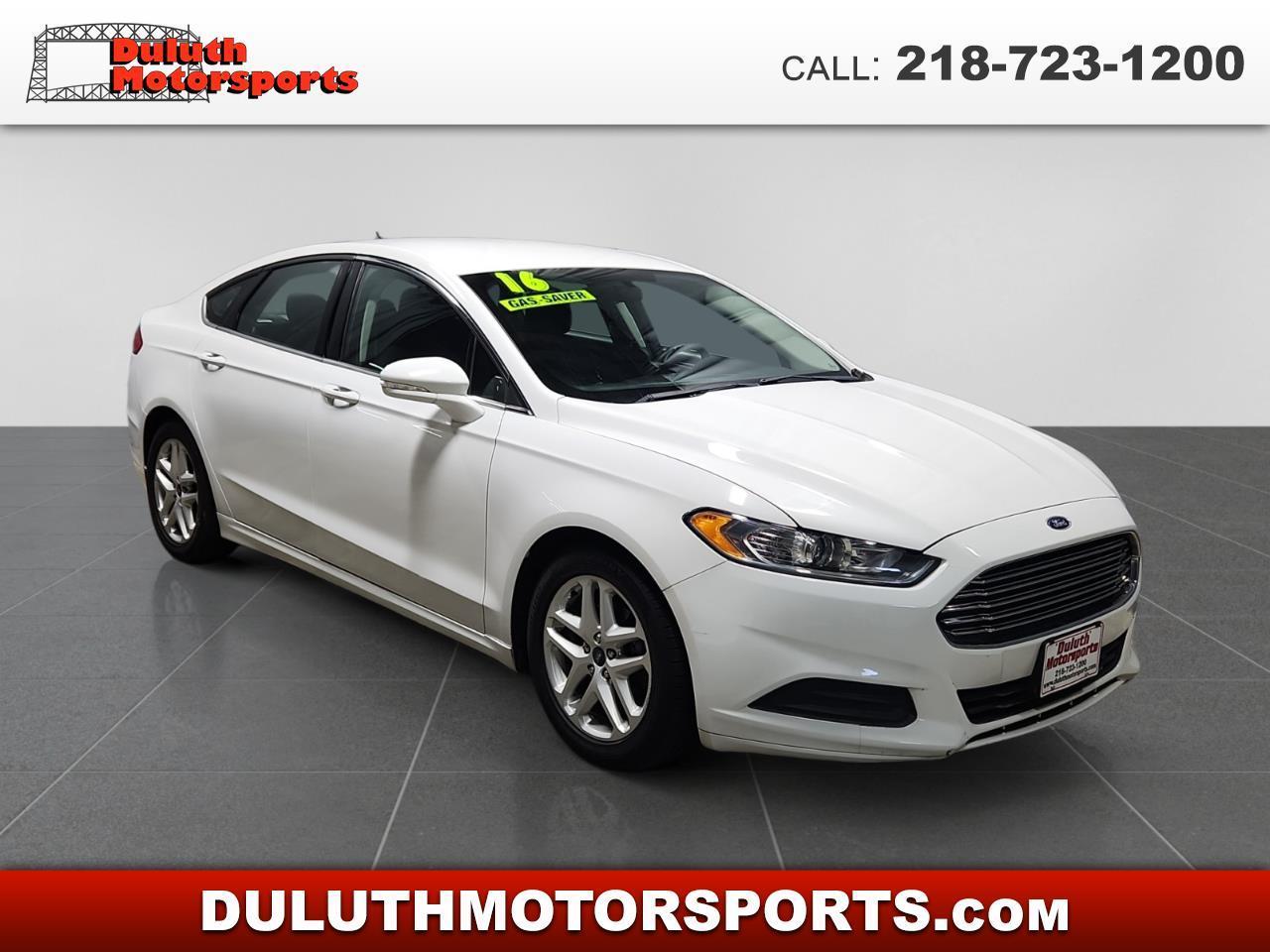 2016 Ford Fusion SE