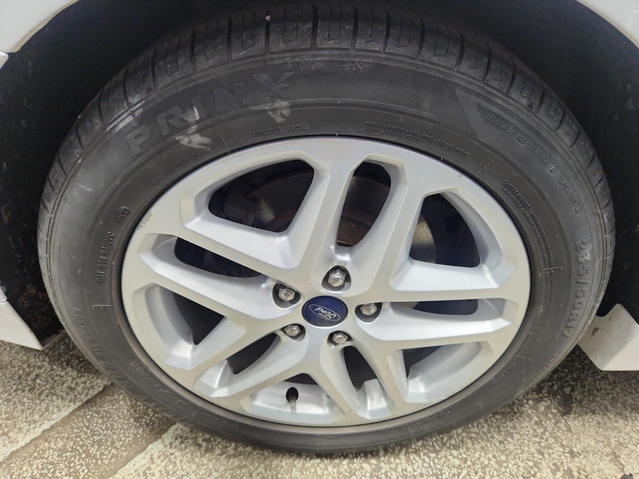Ford Fusion SE 2016