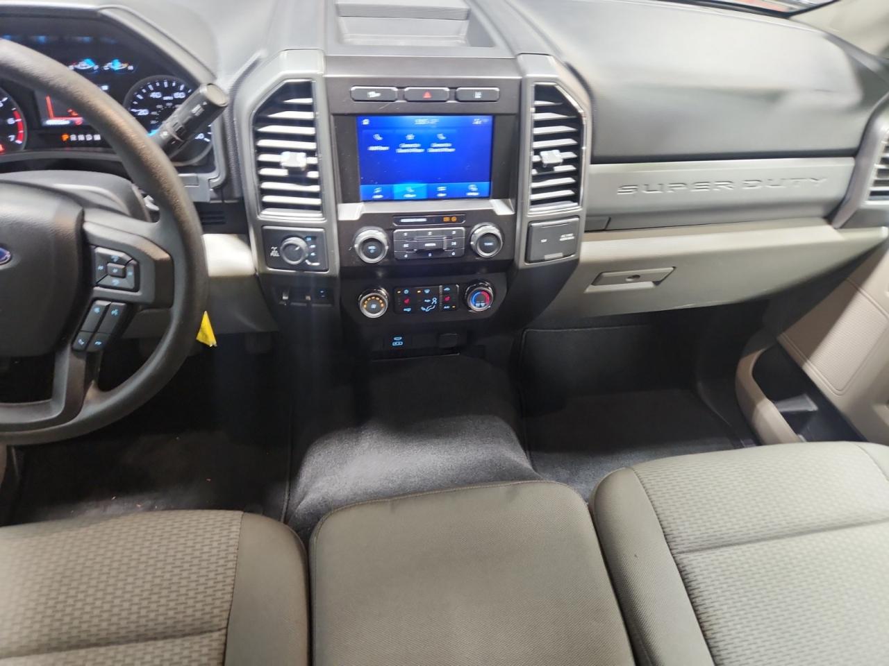 Ford F-350 SD XLT Crew Cab Long Bed 4WD 2020