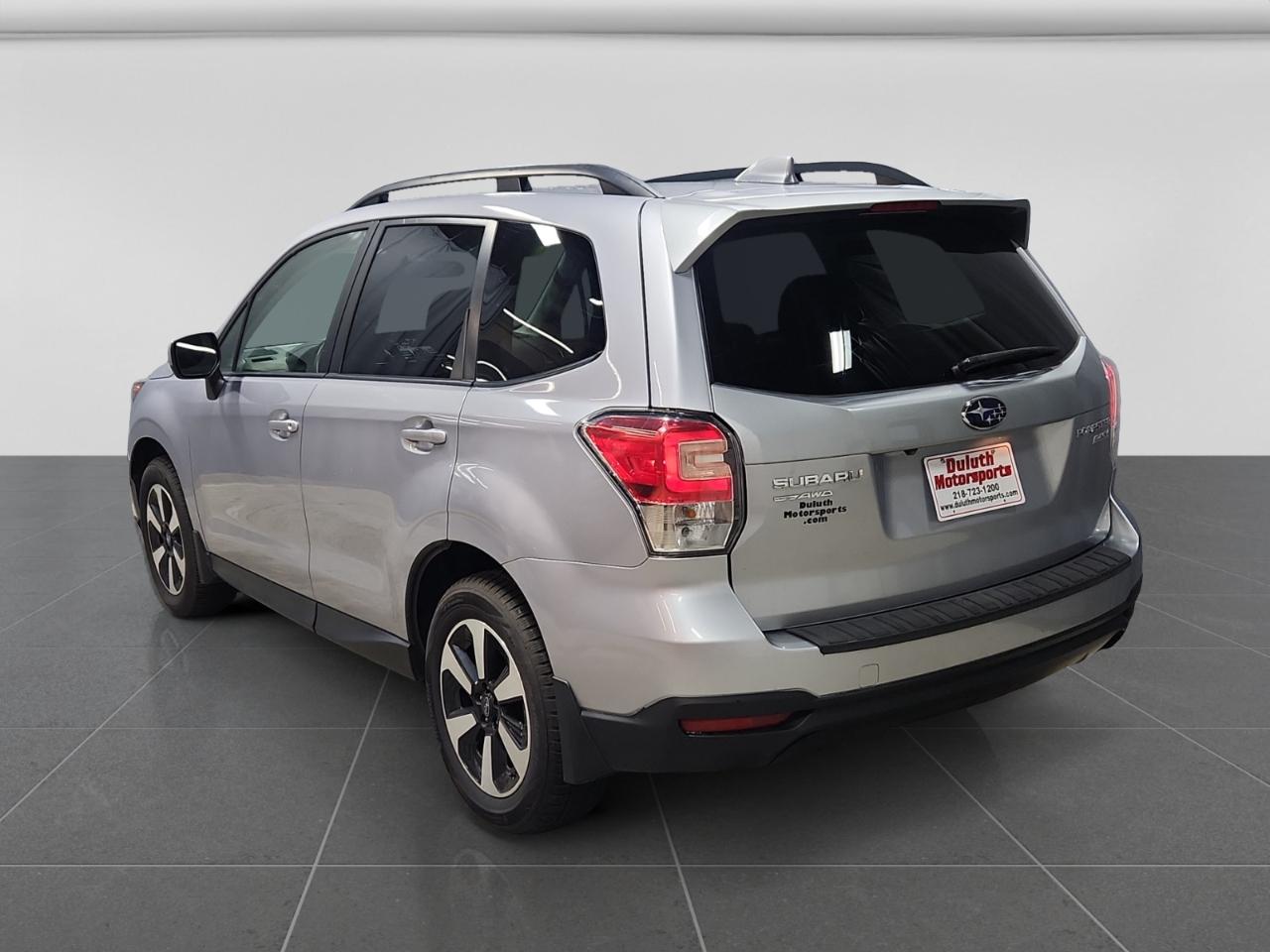 Subaru Forester 2.5i Premium PZEV CVT 2017