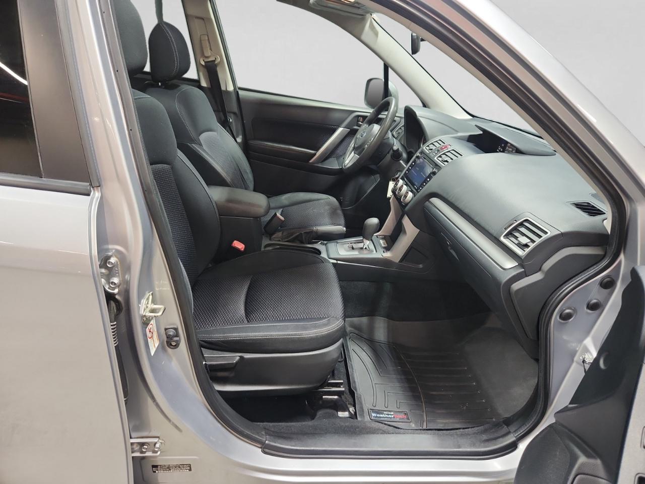 Subaru Forester 2.5i Premium PZEV CVT 2017