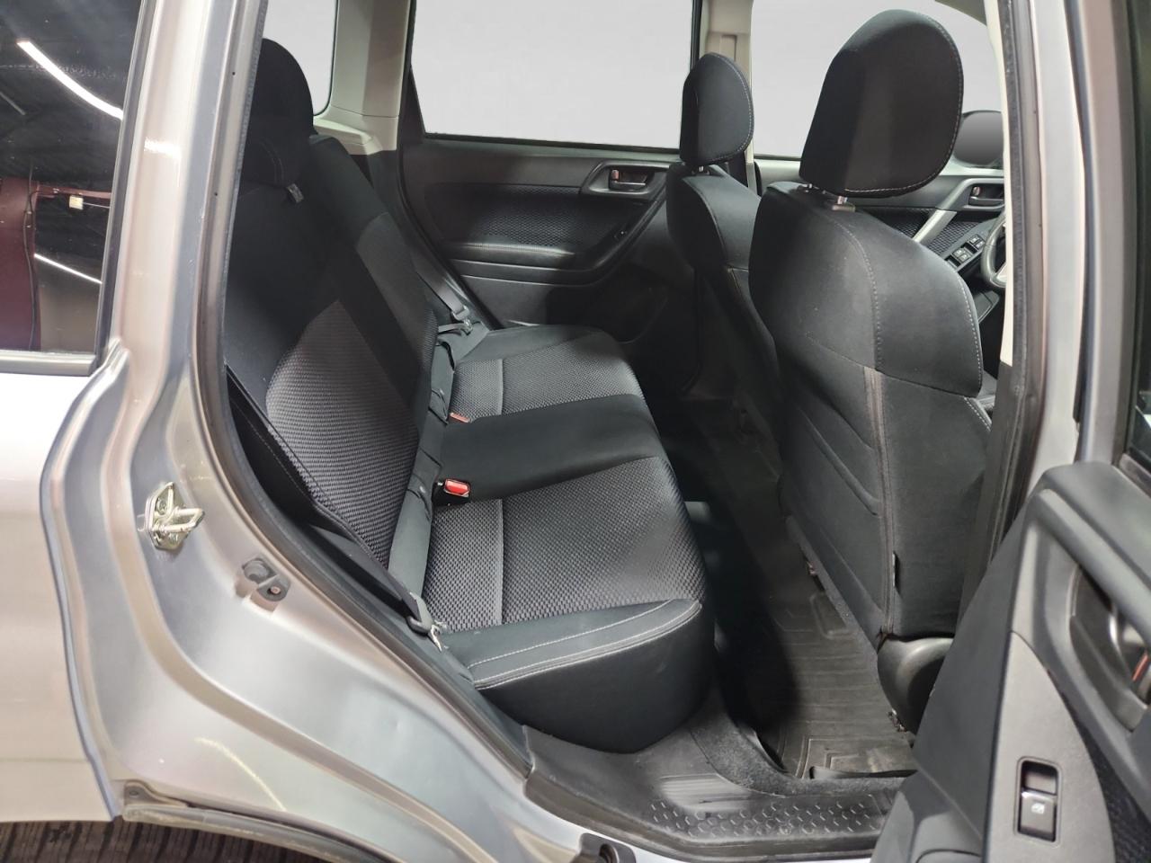 Subaru Forester 2.5i Premium PZEV CVT 2017