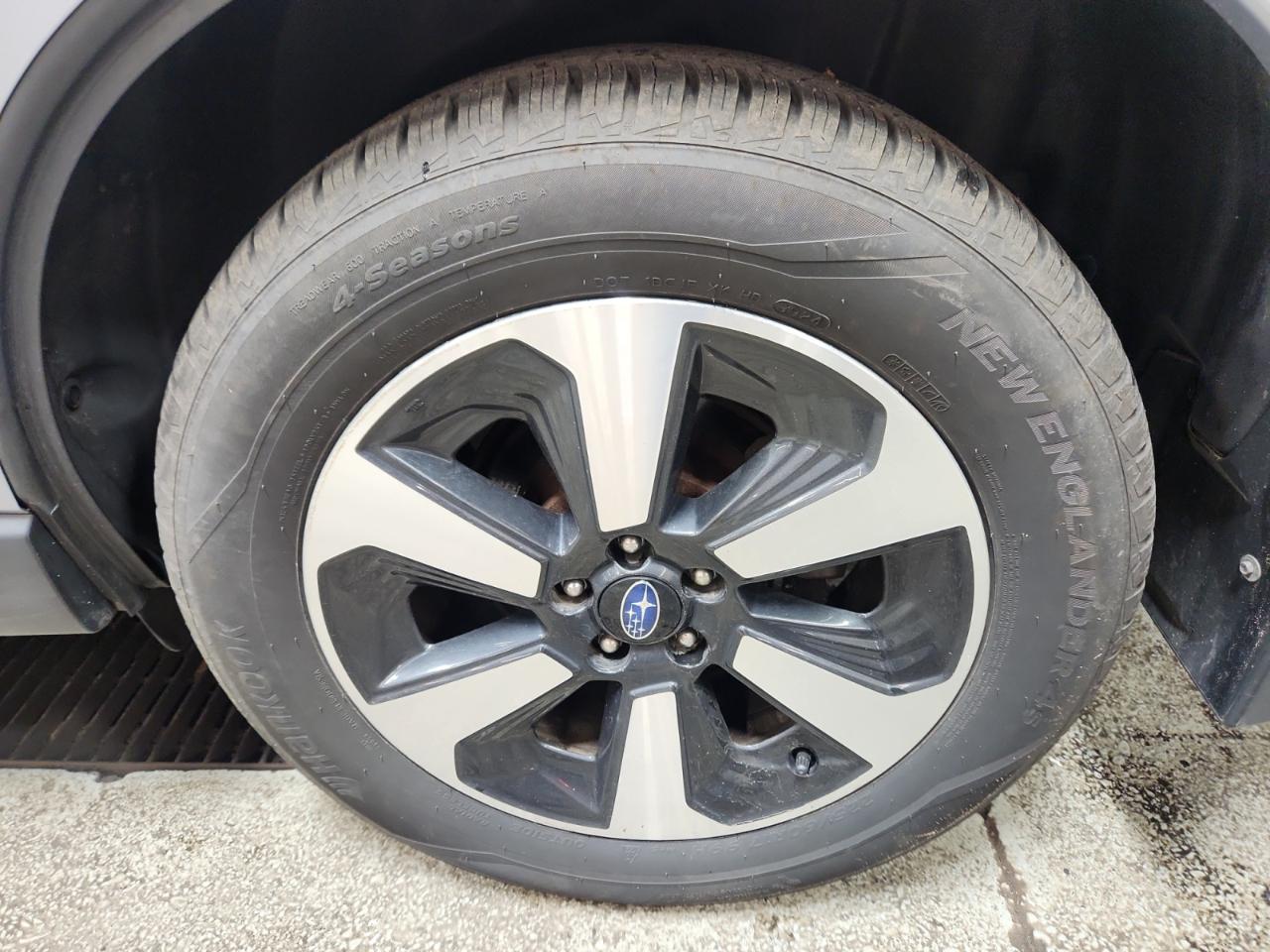 Subaru Forester 2.5i Premium PZEV CVT 2017