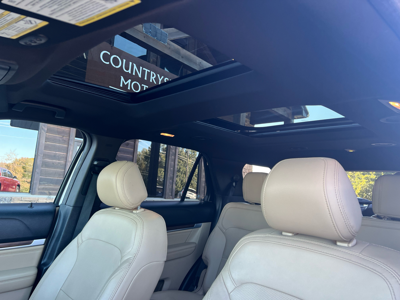 Ford Explorer Limited FWD 2017