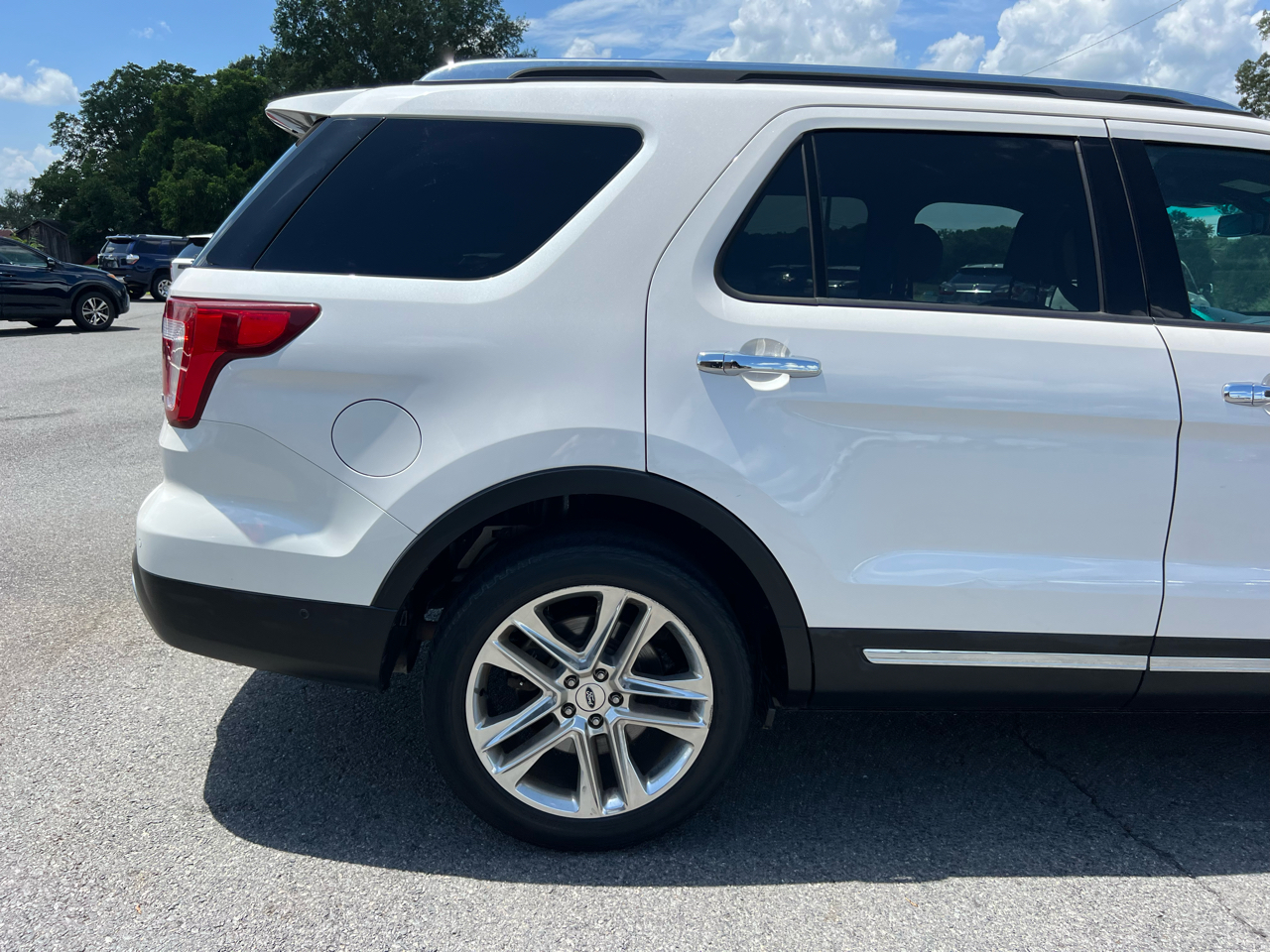 Ford Explorer Limited FWD 2017