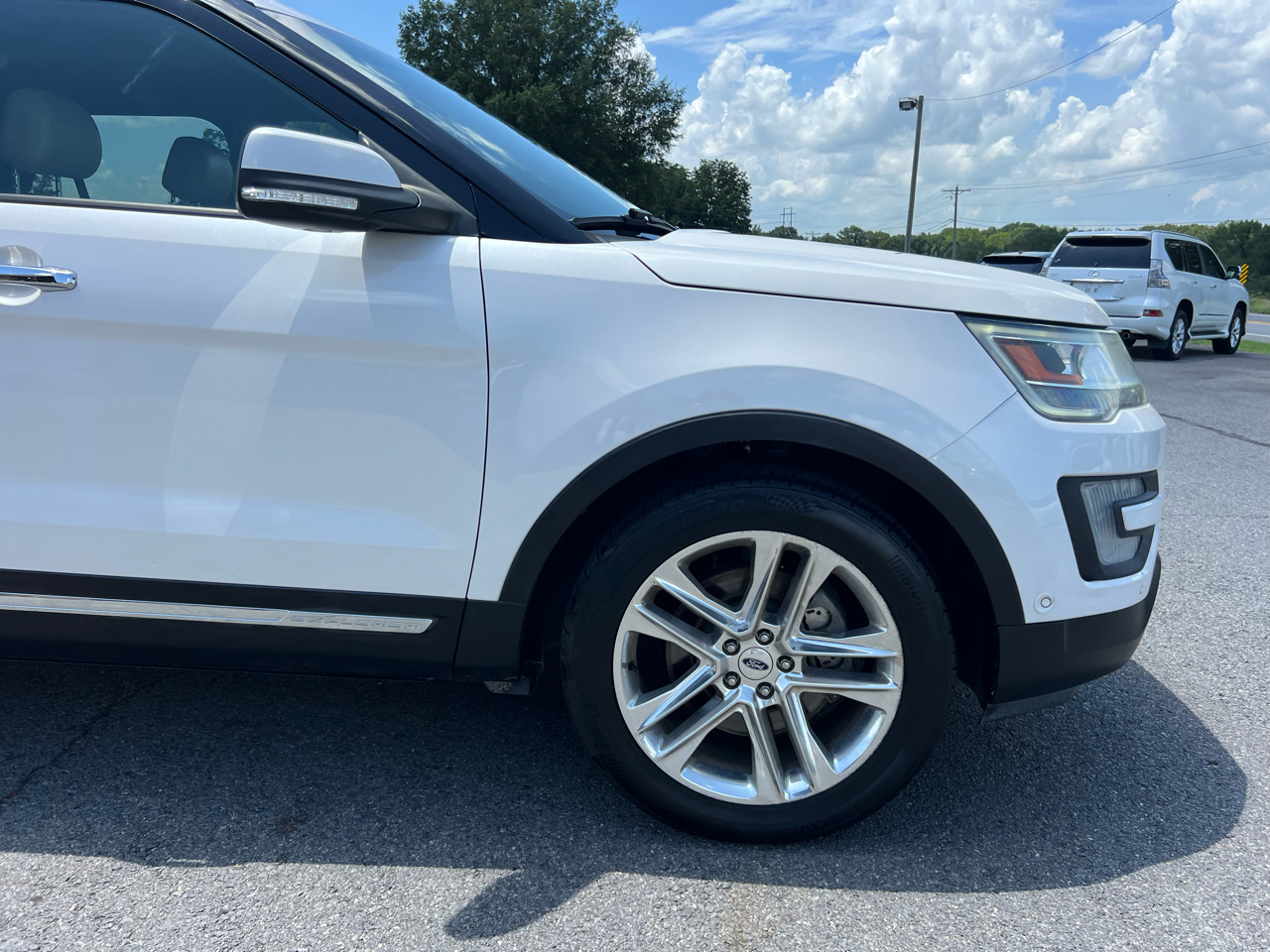 Ford Explorer Limited FWD 2017